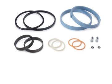KMT Hydraulic Piston Assembly Rebuild Kit (05115951)